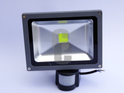 Нови предложения Прожектор със сензор LED 20W - Голям